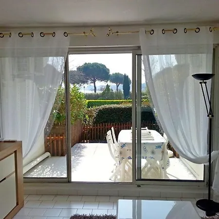 Apartment Du Golf - En Rez De Jardin Secteur Golf Mae-1124